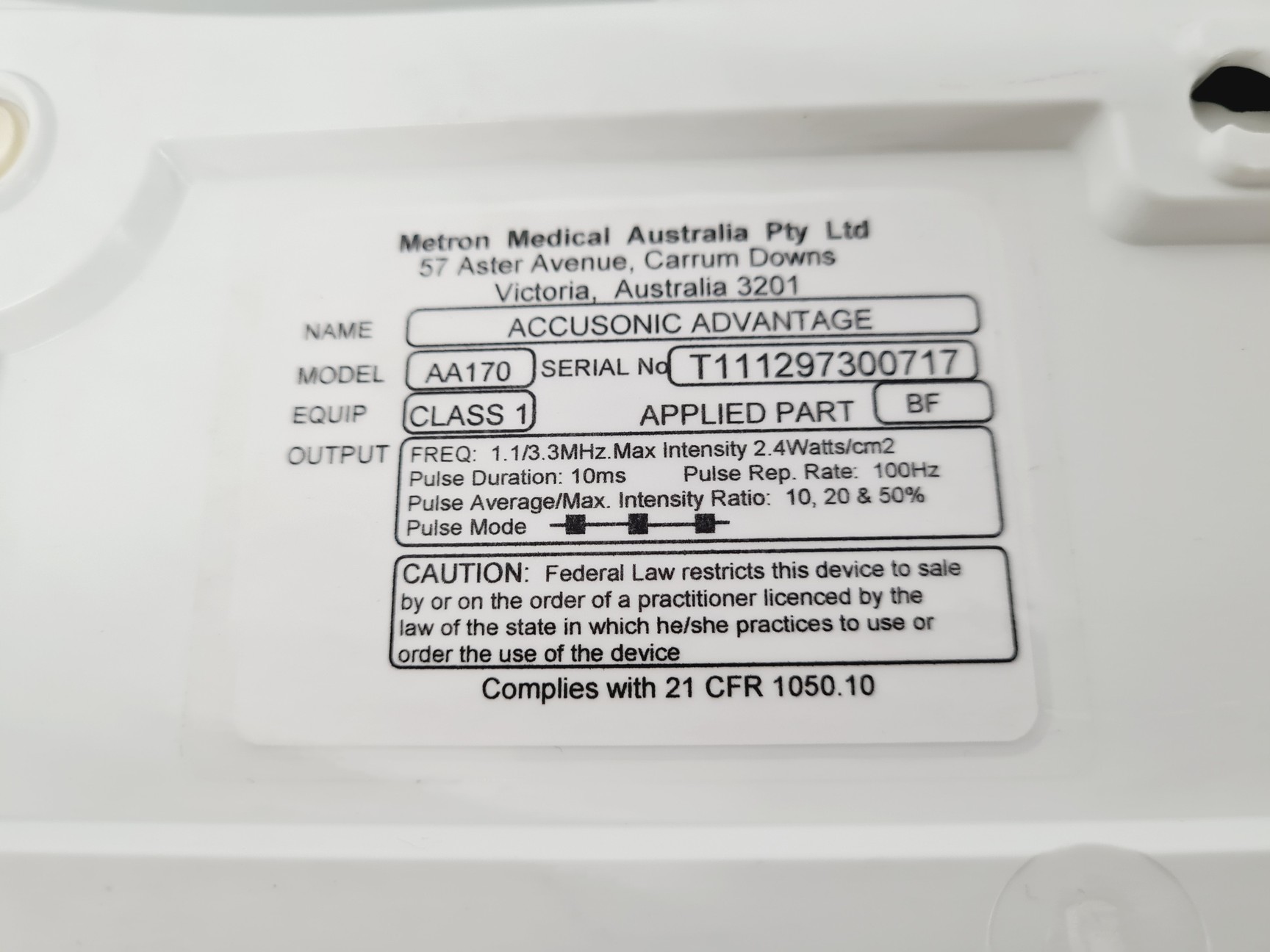 Image of Metron Accusonic Advantage with 1 MHz & 3 MHz Ultrasound Probes