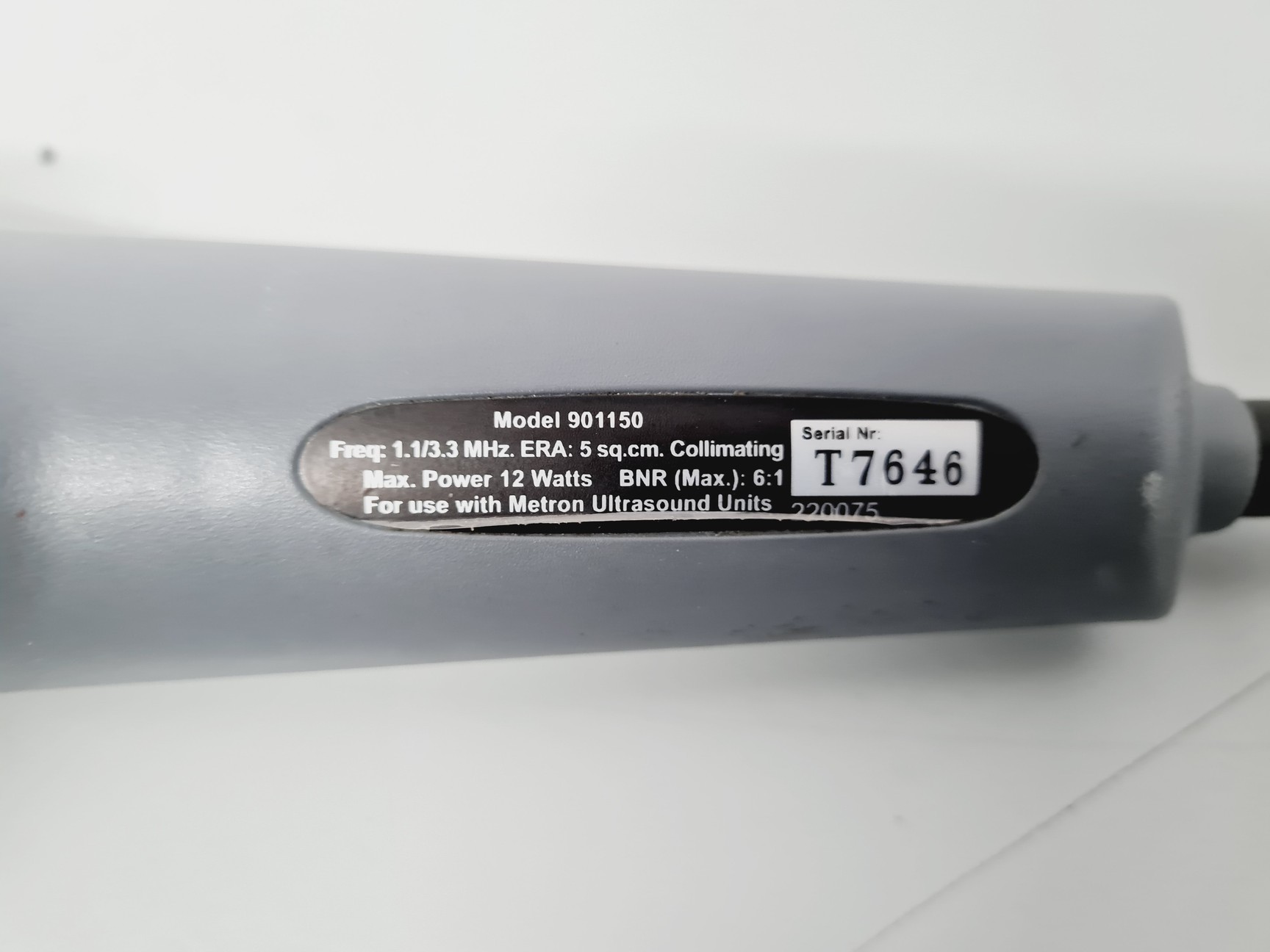 Image of Metron Accusonic Advantage with 1 MHz & 3 MHz Ultrasound Probes