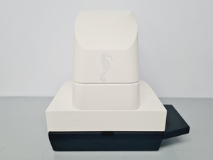 Thumbnail image of Seahorse Bioscience XF24 Extracellular Flux Analyzer Cell Counter w/ SoftwareLab
