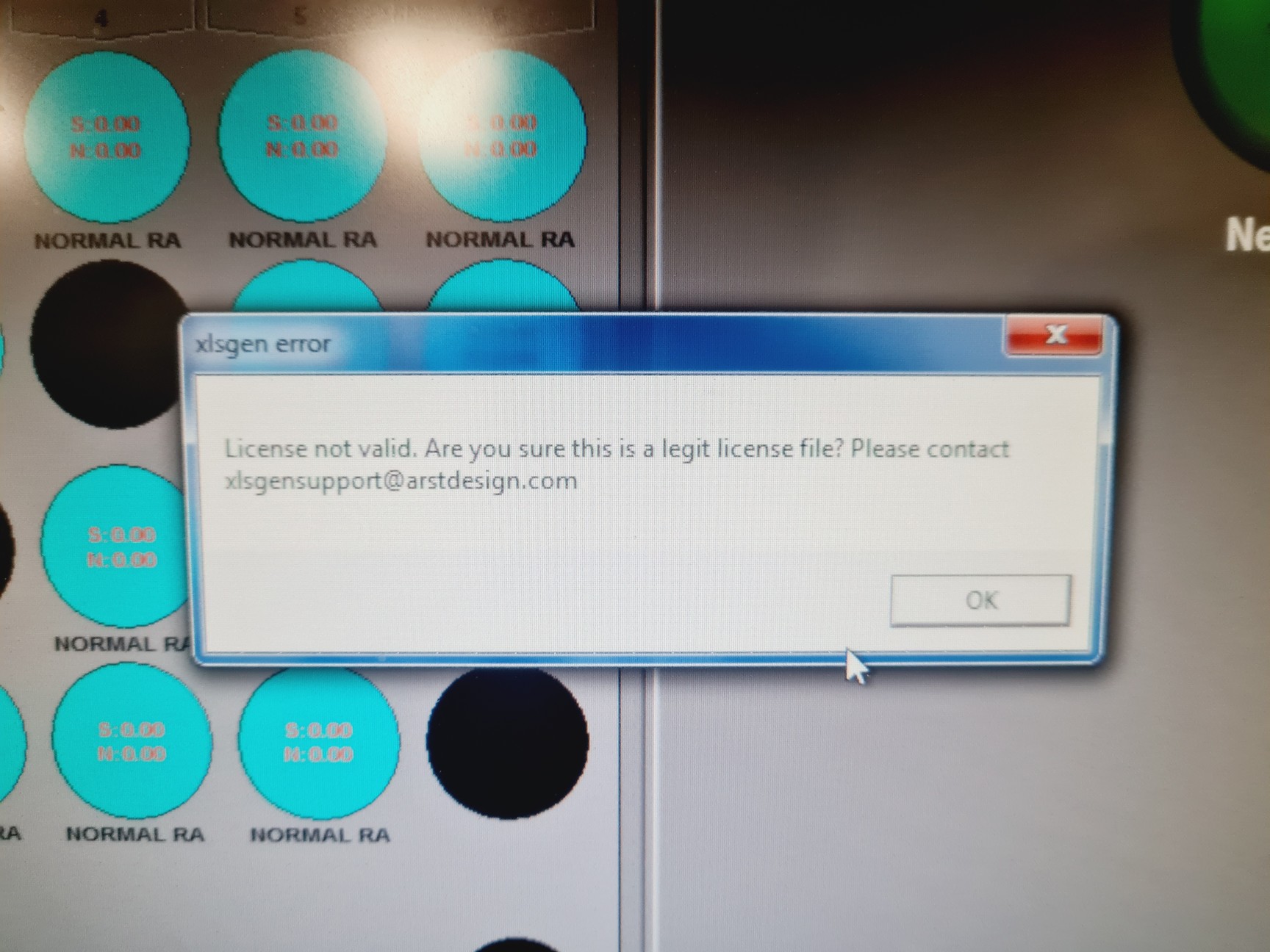 Image of Seahorse Bioscience XF24 Extracellular Flux Analyzer w/ SoftwareLab