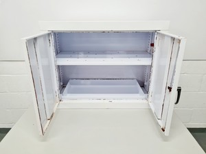 Thumbnail image of Metal Cabinet With Door Lock w/ 2 x Keys Lab