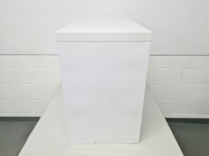 Thumbnail image of Metal Cabinet With Door Lock w/ 2 x Keys Lab
