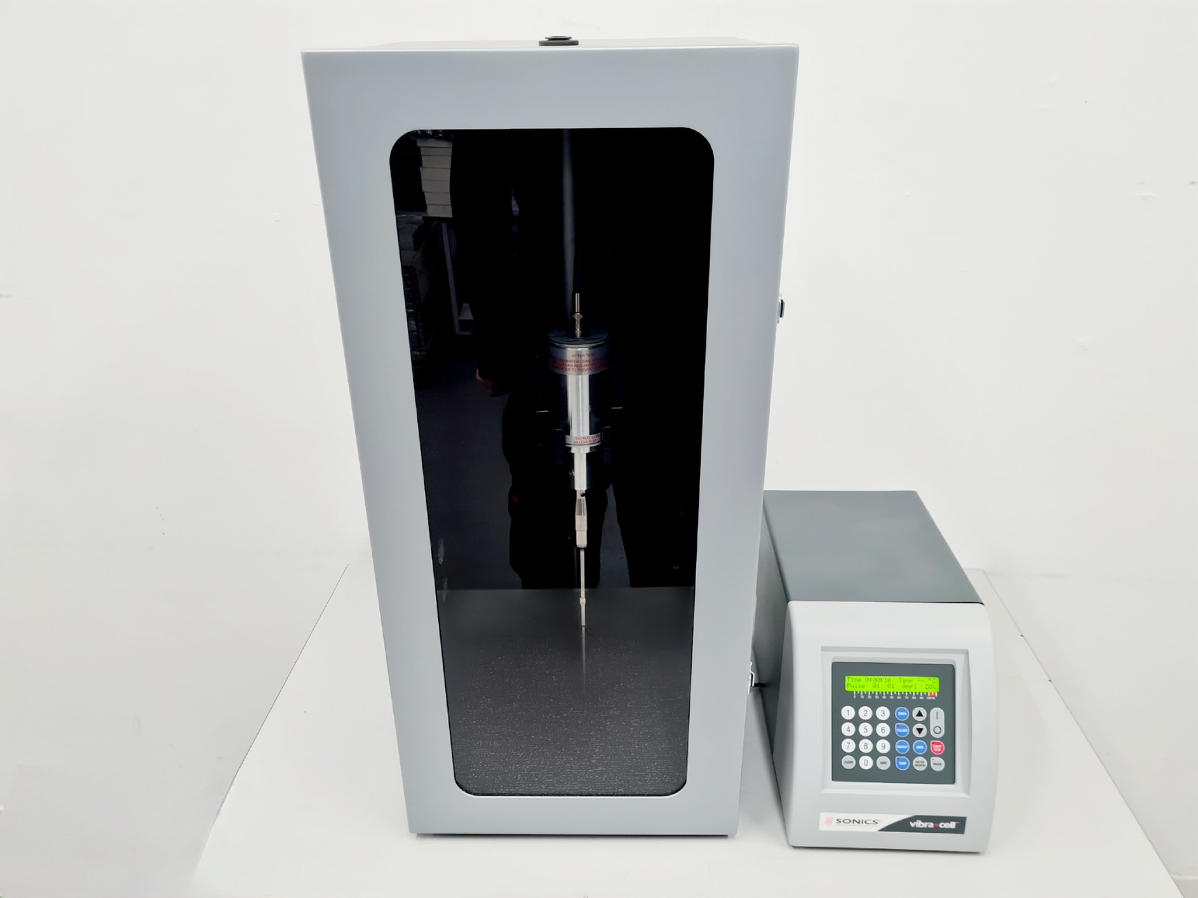 Image of Sonics Vibra Cell Model VCX 750 With Model CV334 Ultrasonic Processor