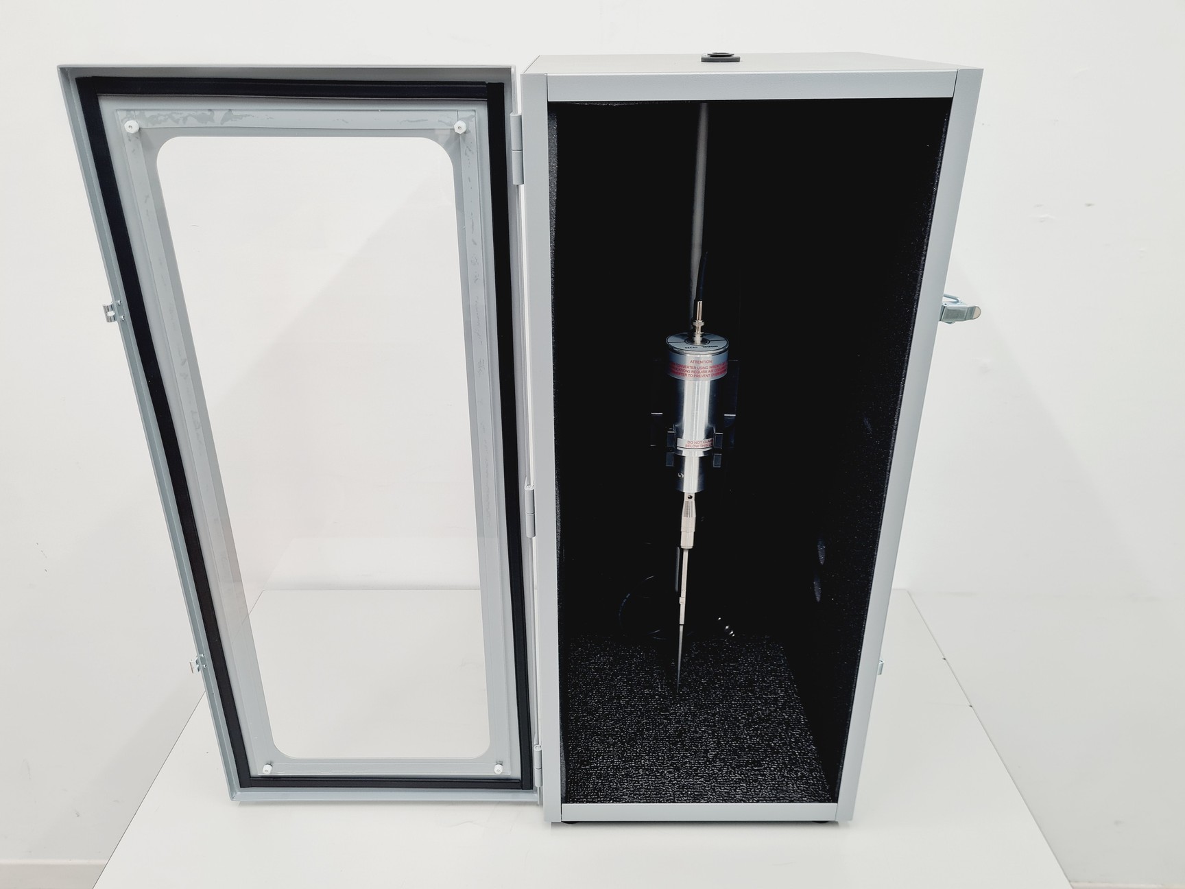 Image of Sonics Vibra Cell Model VCX 750 With Model CV334 Ultrasonic Processor