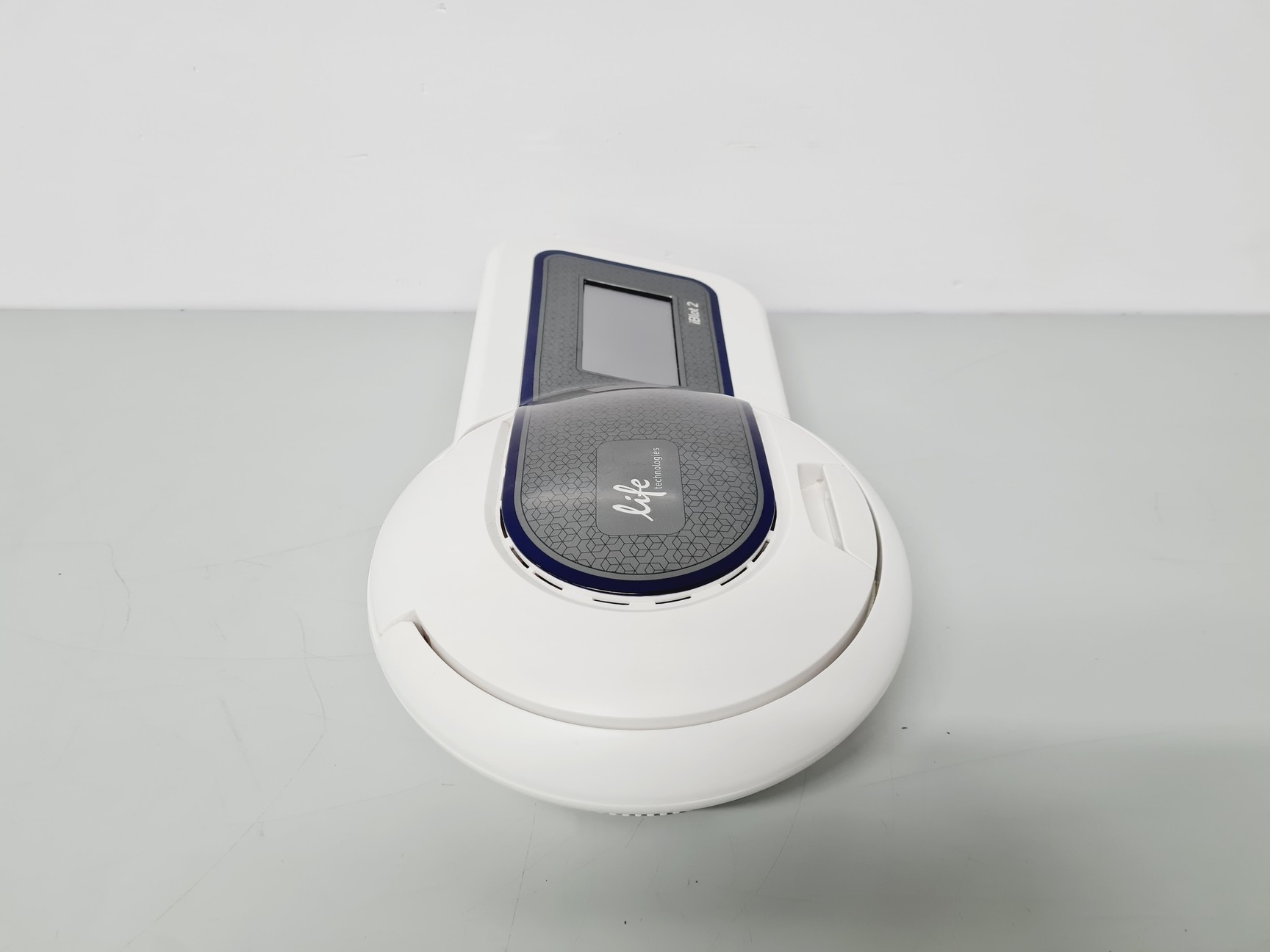 Image of Life Technologies Type iBlot 2 Gel Transfer Device