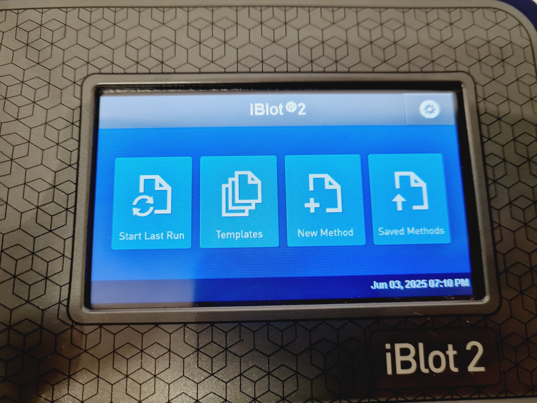 Image of Life Technologies Type iBlot 2 Gel Transfer Device