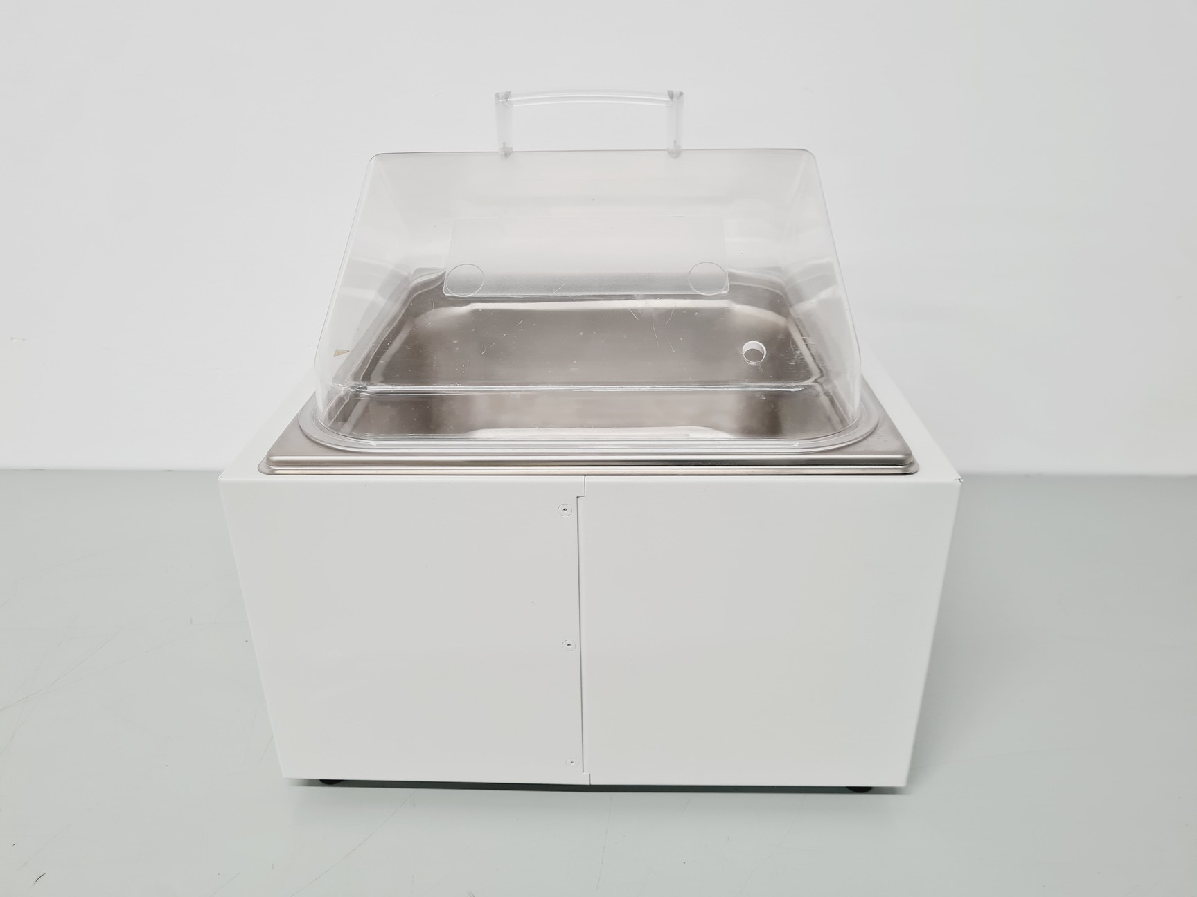 Image of Grant JBN 12 Water Bath 12 Litres Lab