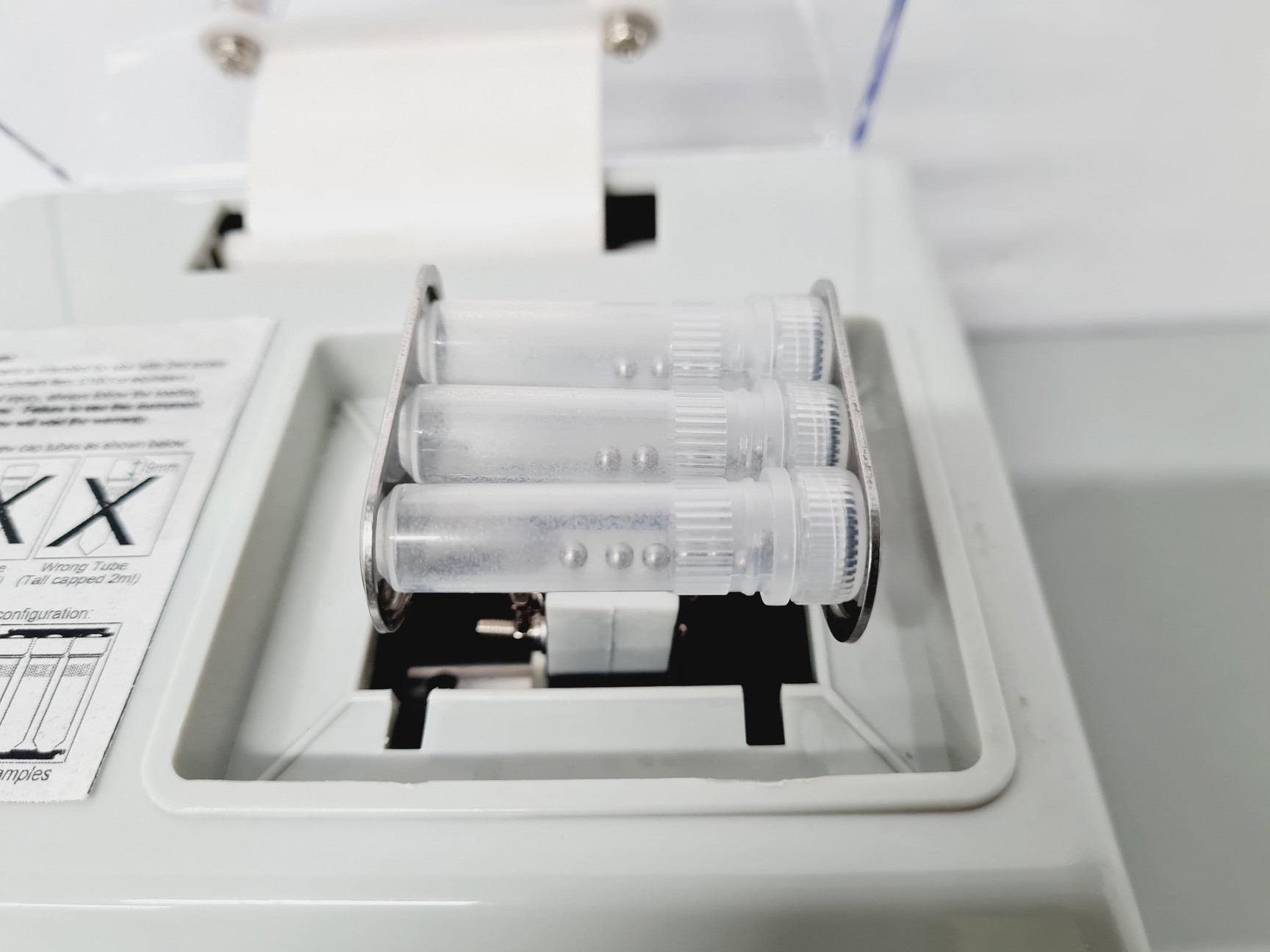 Image of BeadBug D1030-E Microtube Homogenizer lab