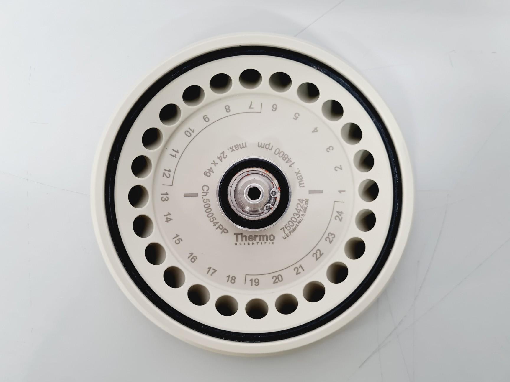 Image of VWR Micro Star 17 Micro Centrifuge Lab