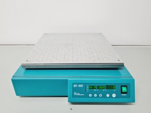 Thumbnail image of Lab companion SK-600 Platform Shaker Lab