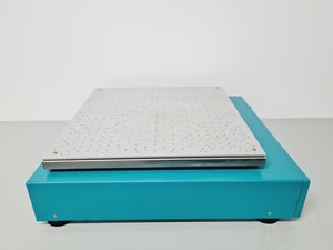 Thumbnail image of Lab companion SK-600 Platform Shaker Lab