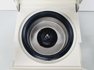 Thumbnail image of Heraeus Biofuge Fresco Centrifuge w/ PP 1/97 #3324 Rotor Lab