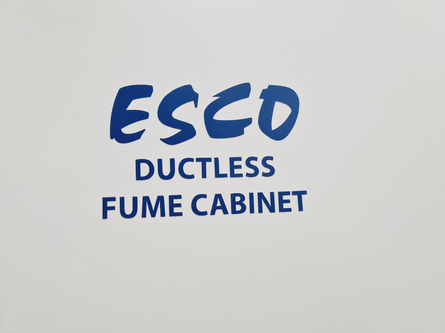 Image of Esco Ductless Fume Cabinet Model ADC-4B1 w/ BCC-4B0 Cabinet Lab