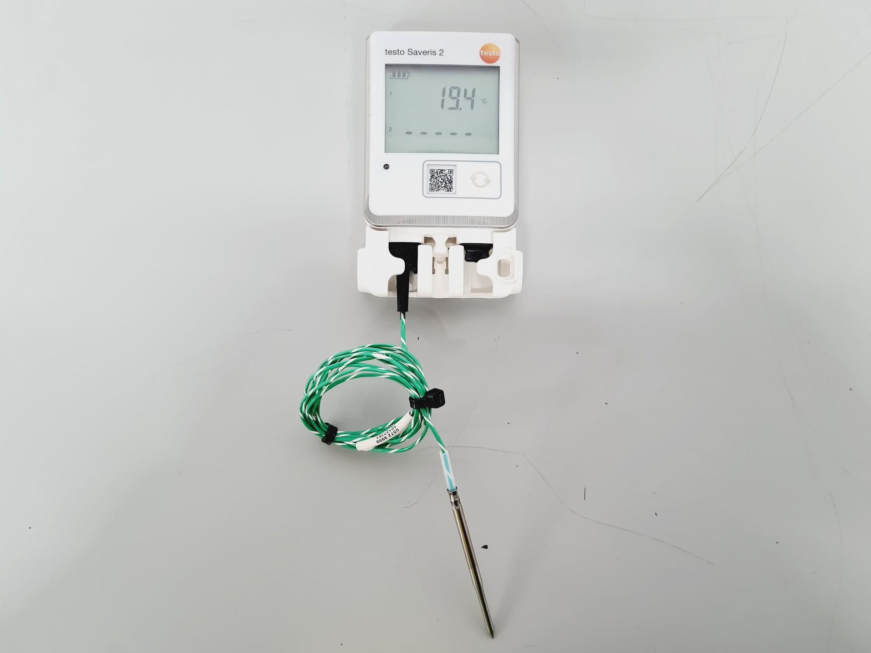 Image of 4 x Testo Saveris 2 T2 + T3 Wifi Data Loggers w/ 2 x Rayleigh Instruments IP65 