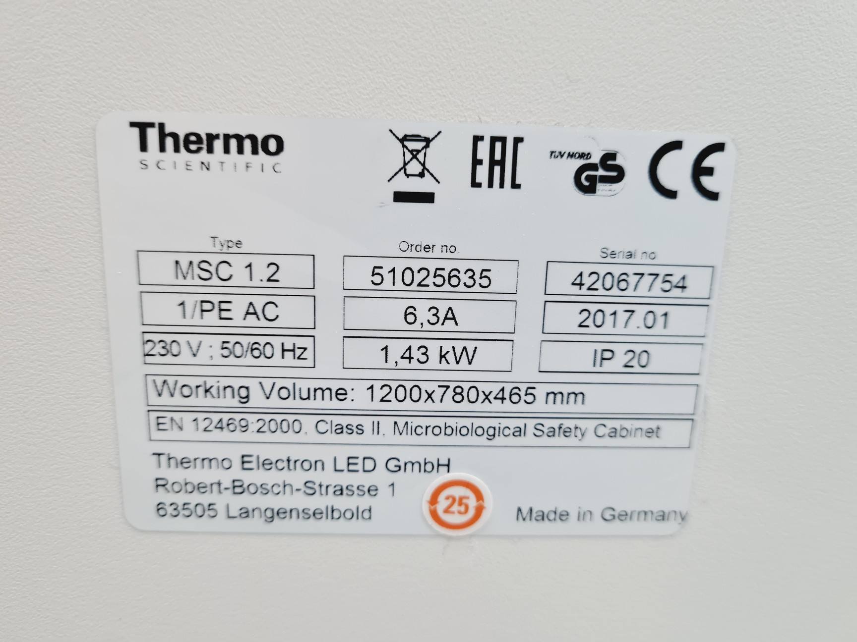 Image of Thermo Scientific MSC-Advantage Class 2 Biological Safety Cabinet Type MSC 1.2