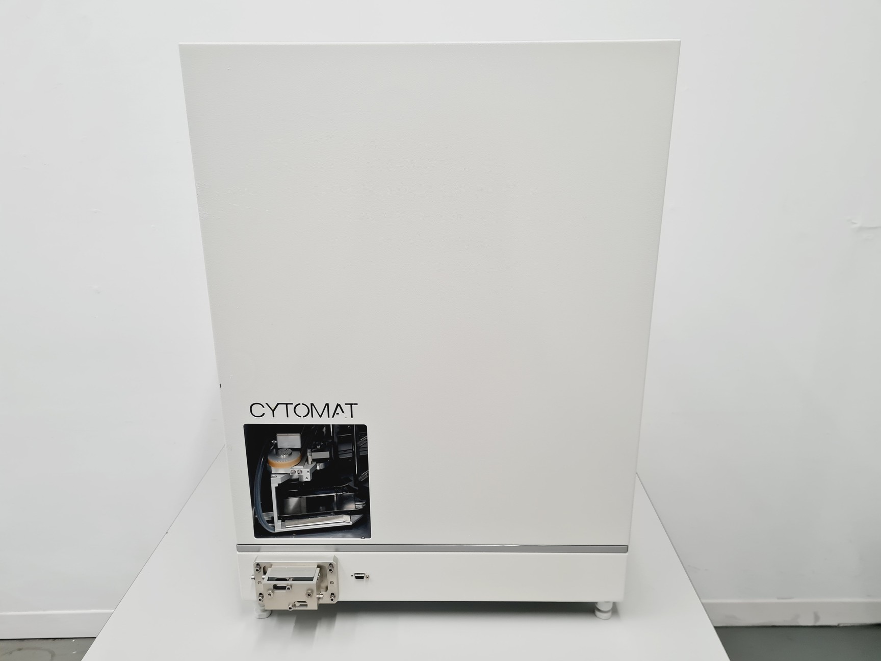 Image of Thermo Scientific Mo. Cytomat Microplate Hotel w/ Racking 4 x P69 5 x P23 Lab
