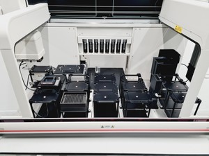 Thumbnail image of Beckman Coulter FXP Laboratory Automation Workstation System w/ Software Lab