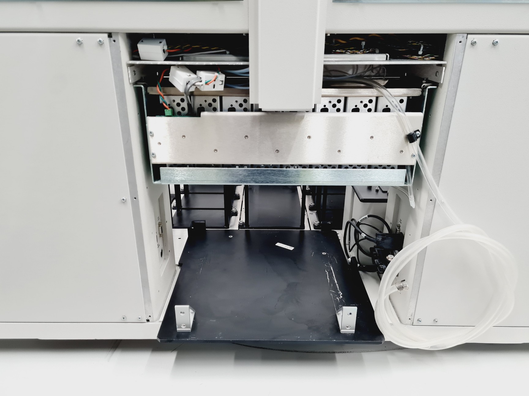 Image of Beckman Coulter FXP Laboratory Automation Workstation System w/ Software Lab