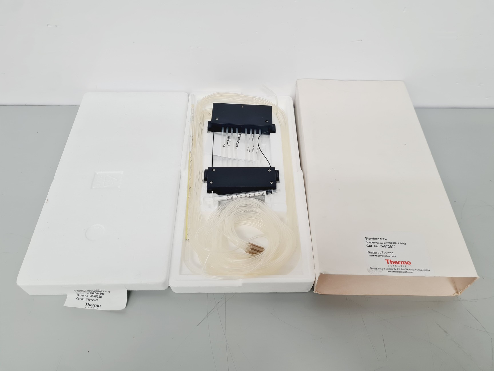 Image of 6 x Thermo Scientific Dispensing Cassettes - Metal Tip, Plastic Tip & 200cm Tube