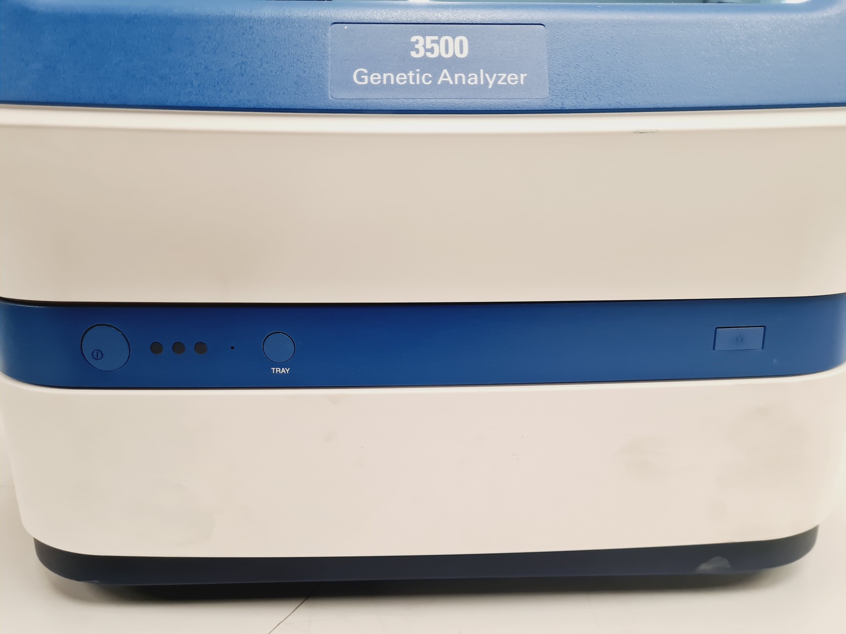 Image of Applied Biosystems 3500 Sequencer System  PC, Capillary Arrays & PCR Consumables