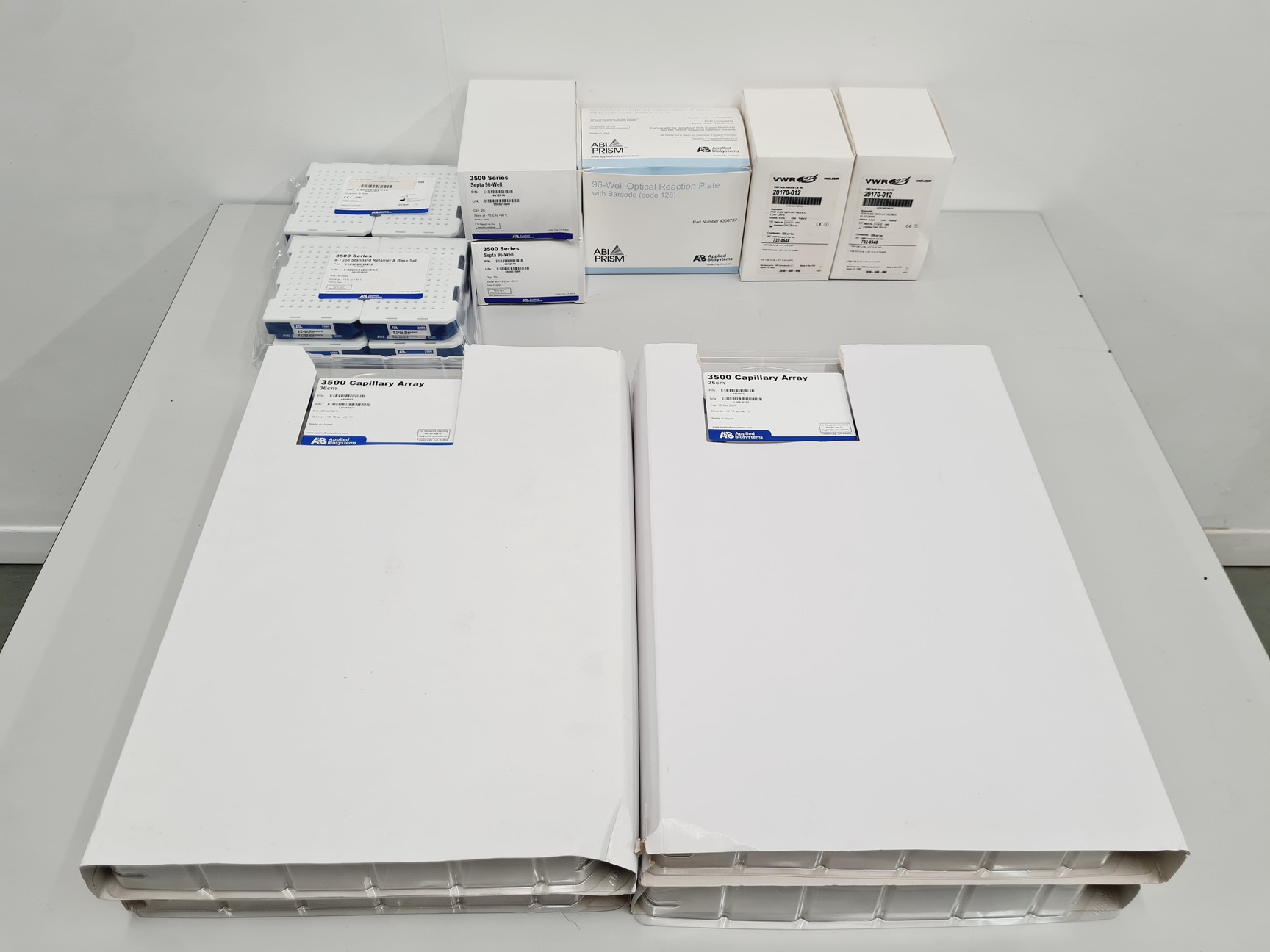 Image of Applied Biosystems 3500 Sequencer System  PC, Capillary Arrays & PCR Consumables