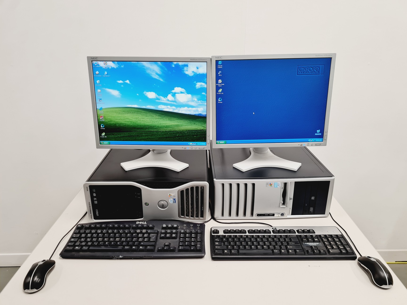 Image of Jeol JSM-639OLV Scanning Electron Microscope With Inca X-act SEM Lab