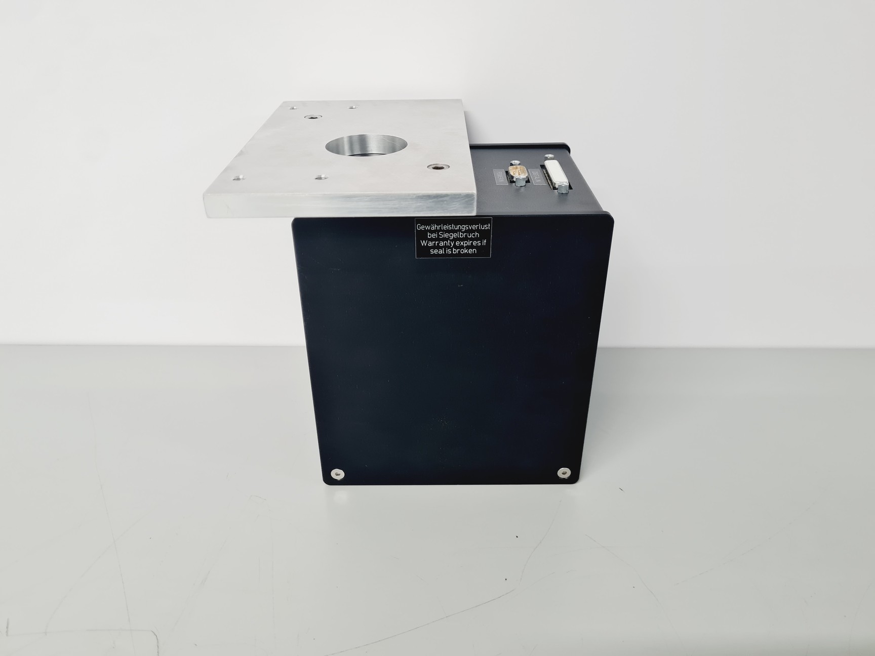 Image of Synrad FSTI80KFC Laser System with UC-2000 Controller & HurryScan II 14