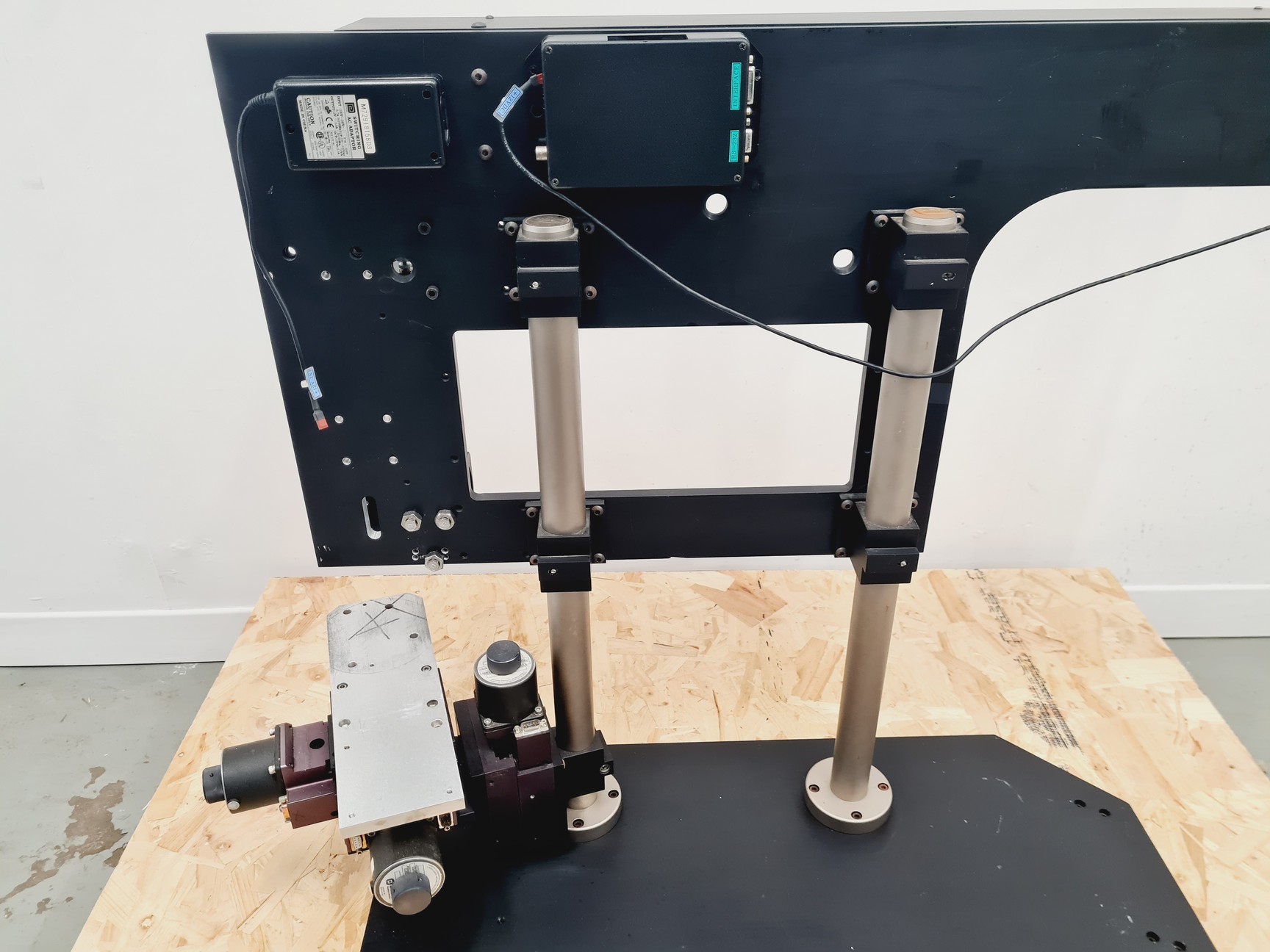 Image of Merchantek Geolase EO MIR20 Laser Ablation System LA-ICP-MS Spares/Repair 