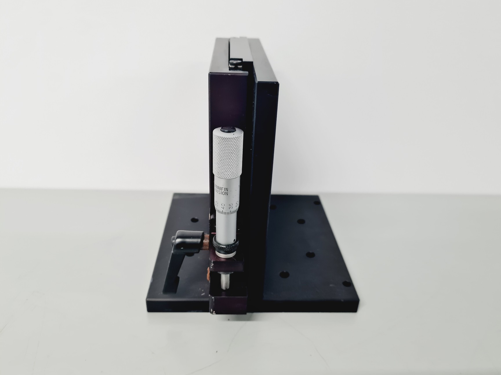 Image of Merchantek Geolase EO MIR20 Laser Ablation System LA-ICP-MS Spares/Repair 