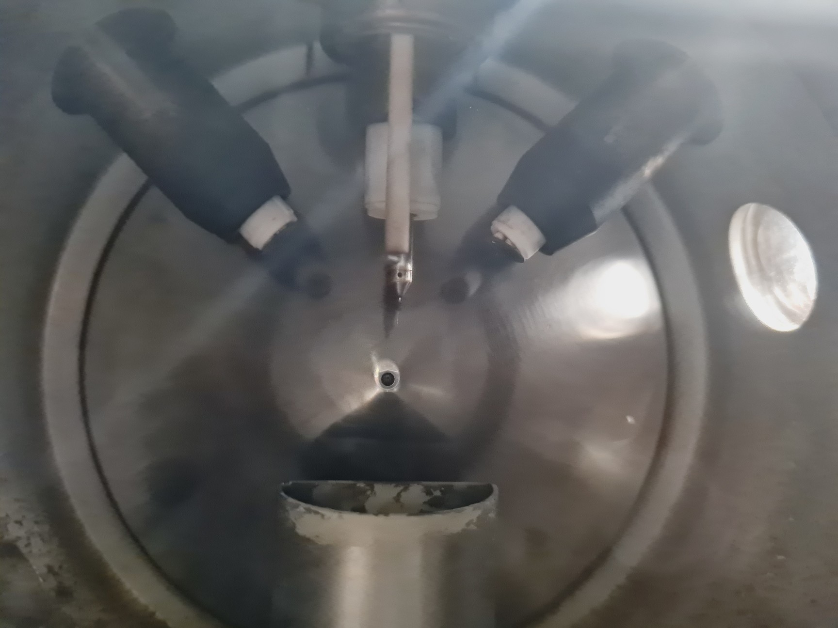 Image of Shimadzu UFLC XR Prominence System with AB MDS SCIEX API 4000 LC/MS/MS