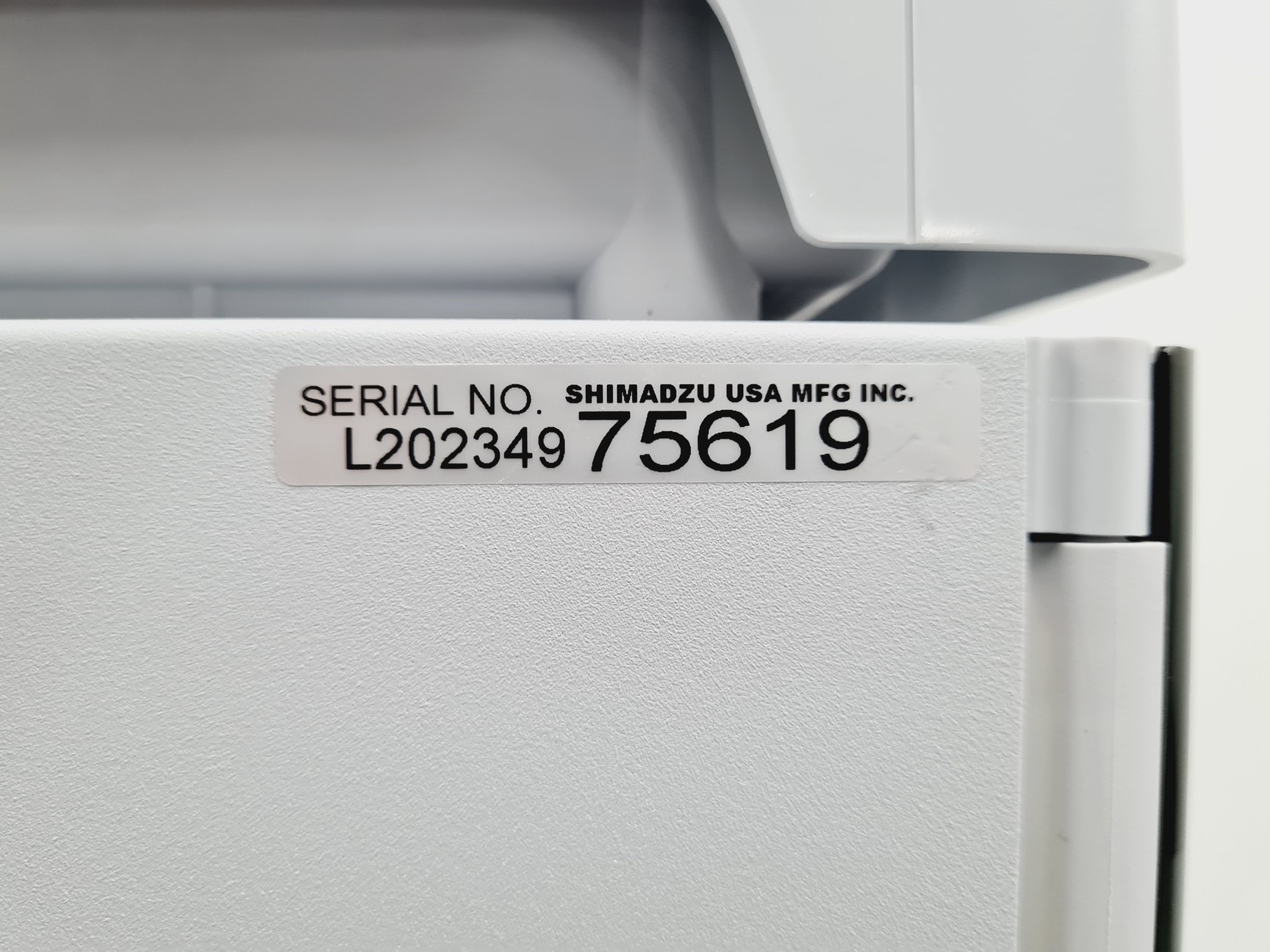 Image of Shimadzu UFLC XR Prominence System with AB MDS SCIEX API 4000 LC/MS/MS