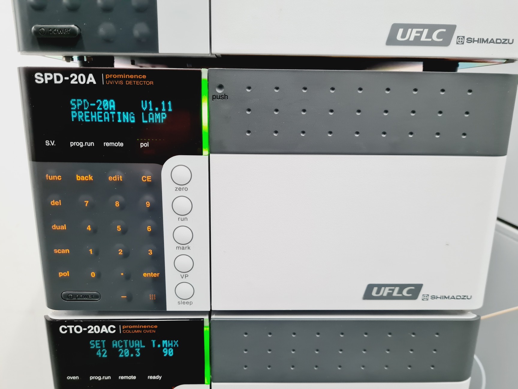 Image of Shimadzu UFLC XR Prominence System with AB MDS SCIEX API 4000 LC/MS/MS