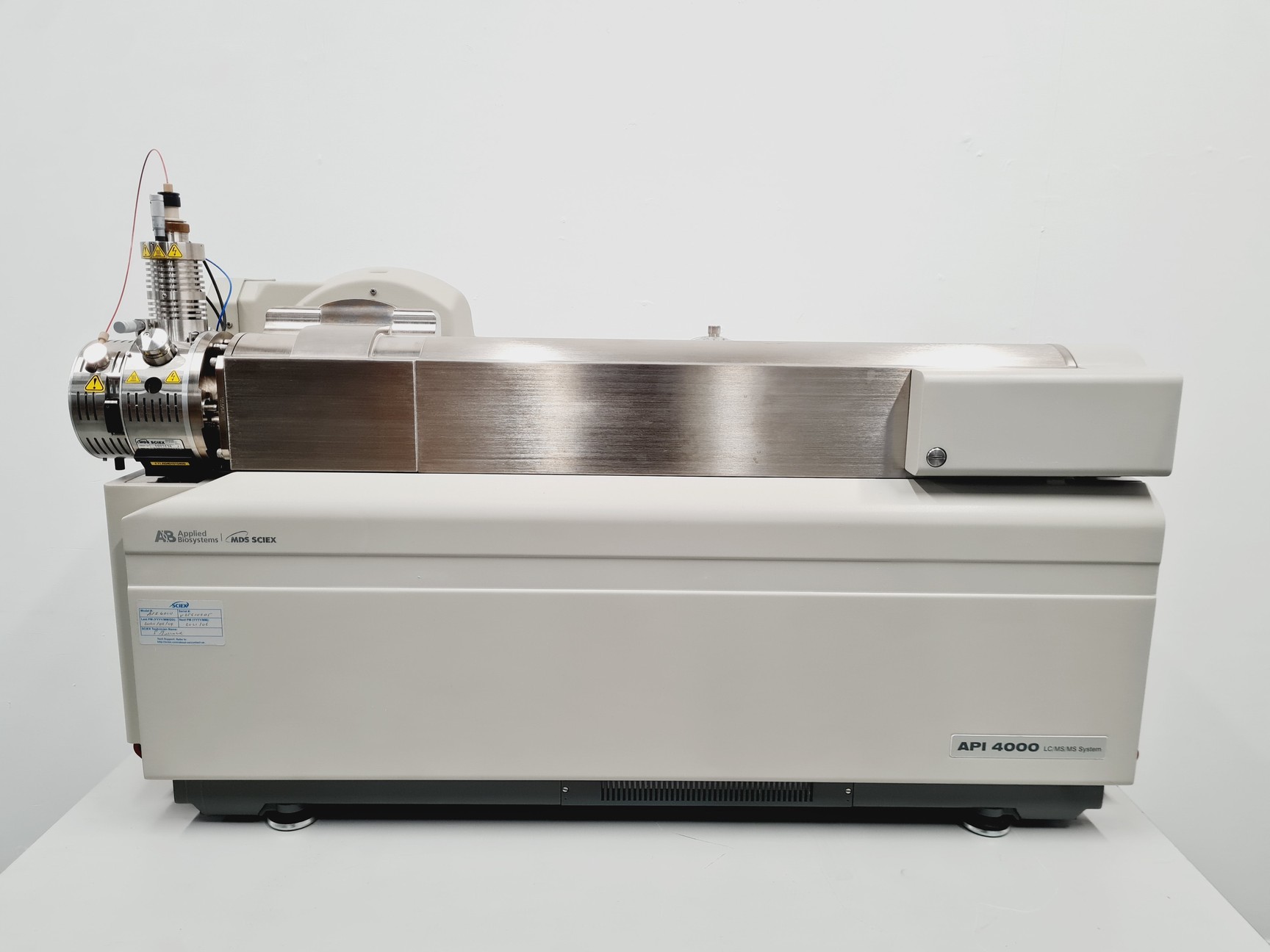 Image of Shimadzu UFLC XR Prominence System with AB MDS SCIEX API 4000 LC/MS/MS