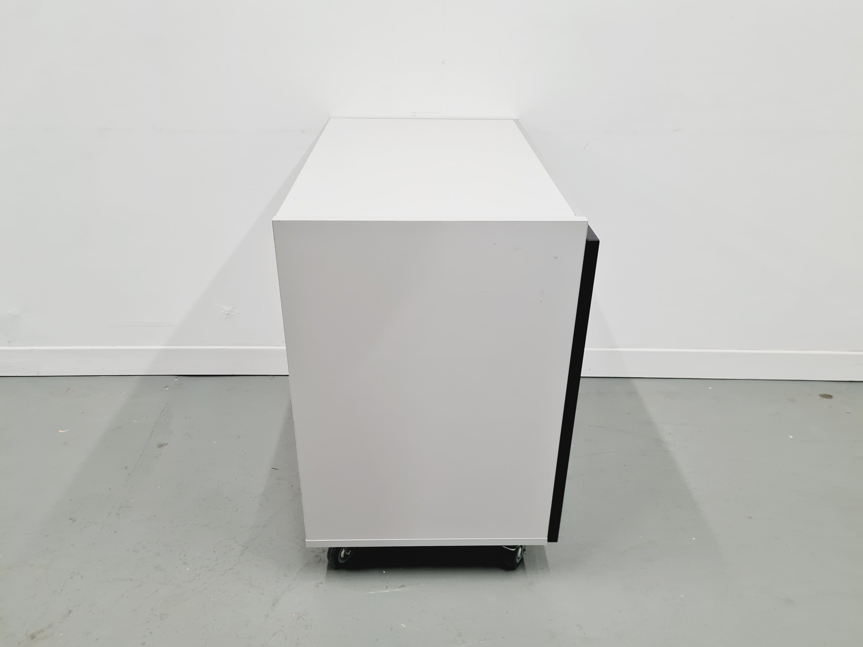 Image of Set of 7 S+B Wheeled Laboratory Cupboards