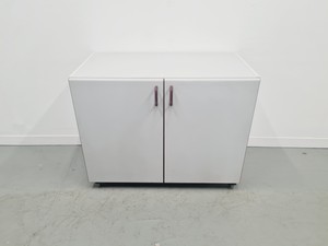 Thumbnail image of Set of 4 S+B Under Bench Lab Storage 2 Doored Cupboards