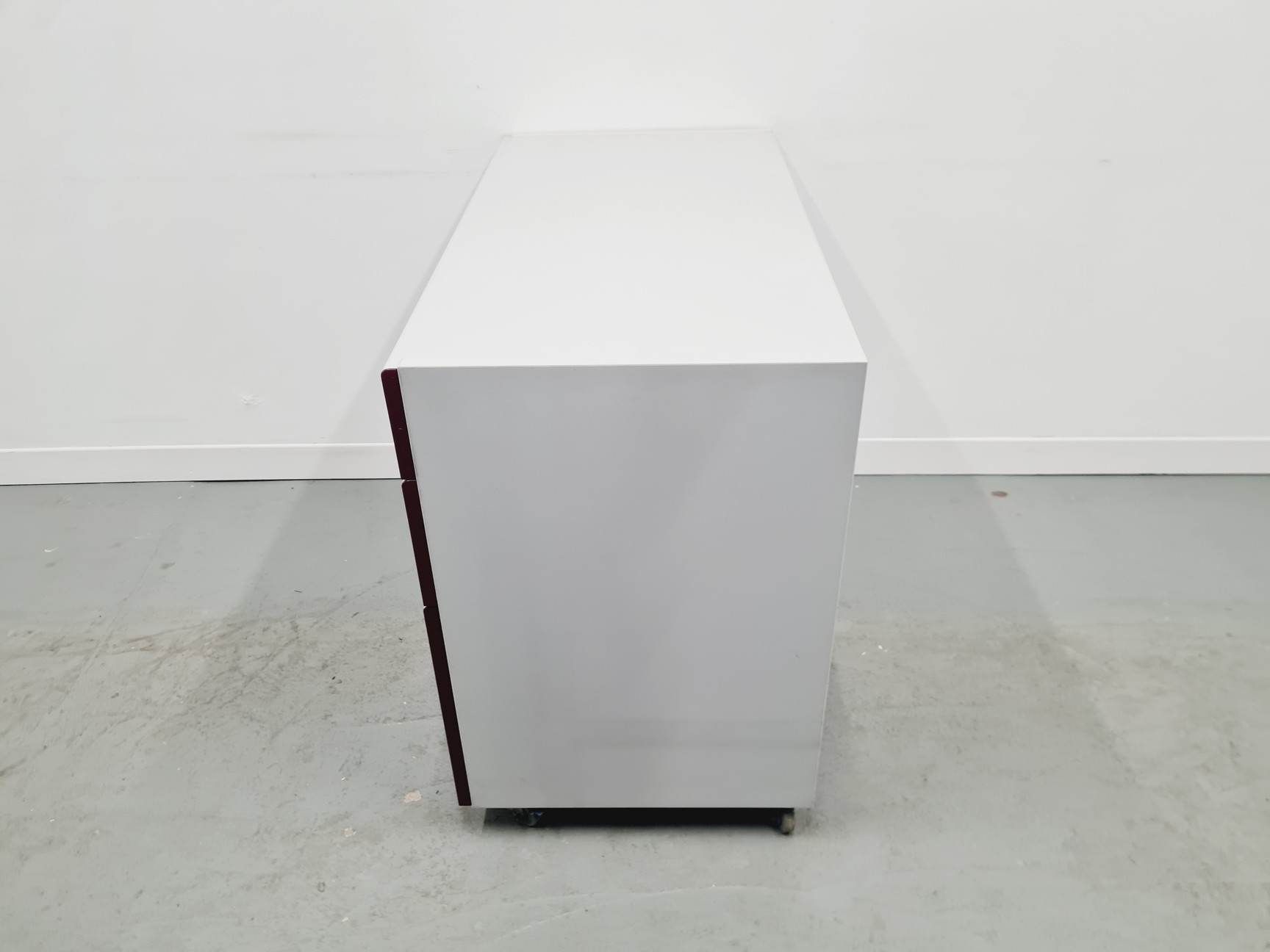 Image of Set of 5 S+B Under Bench Lab Storage 3 Drawer Chests