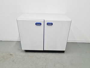 Thumbnail image of Set of 5 Under Bench Laboratory Storage Mixed Sizes Cupboards