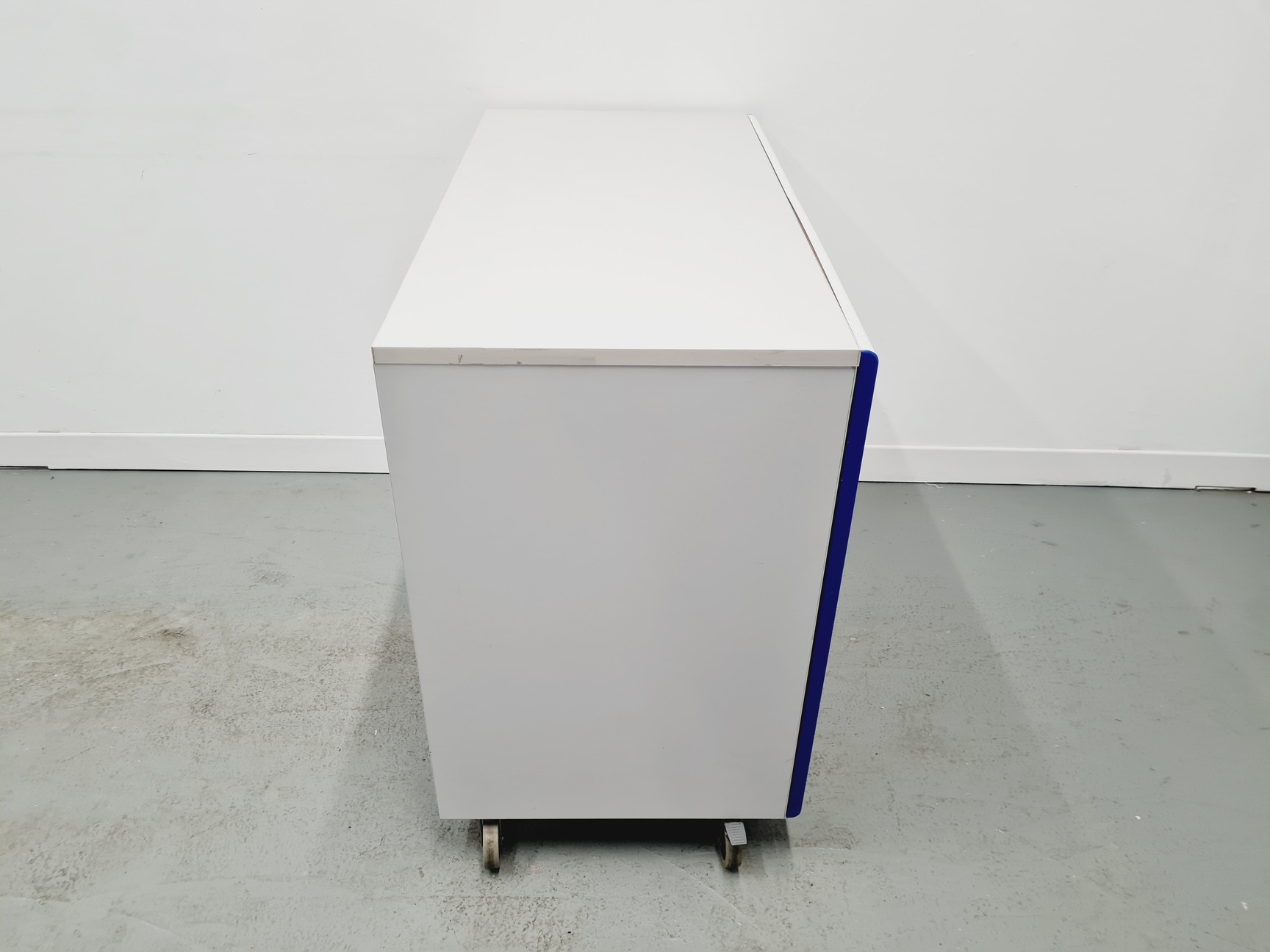 Image of Set of 5 Under Bench Laboratory Storage Mixed Sizes Cupboards