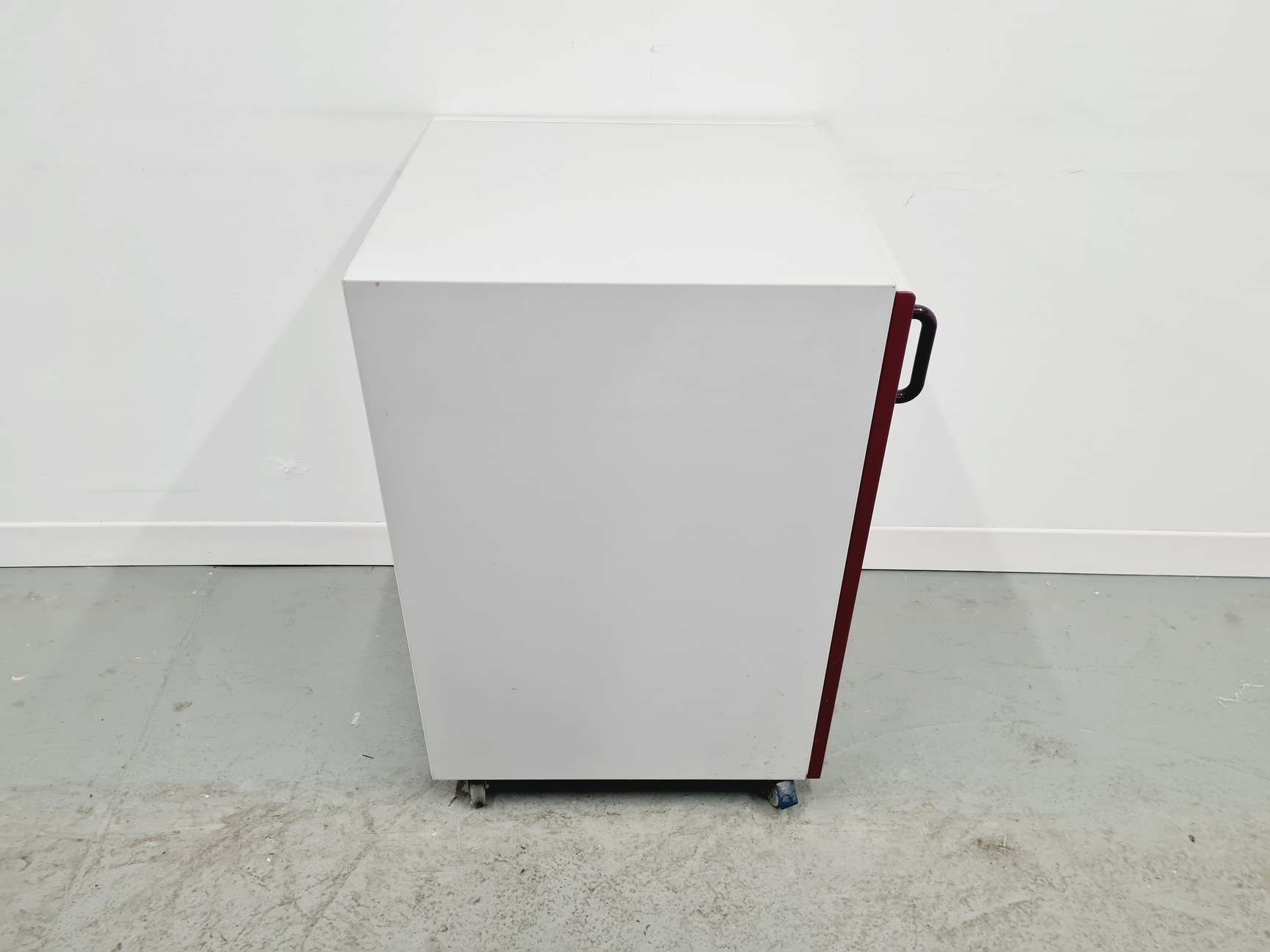 Image of Set of 5 Under Bench Laboratory Storage Mixed Sizes Cupboards