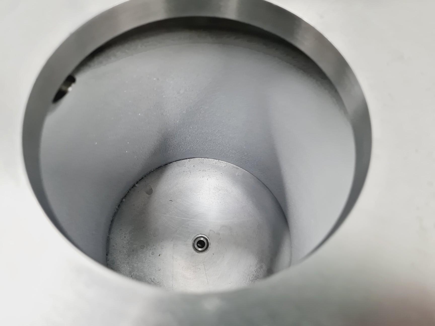 Image of Edwards Freeze Dryer Modulyo K4 with Edwards 12 Vacuum Pump