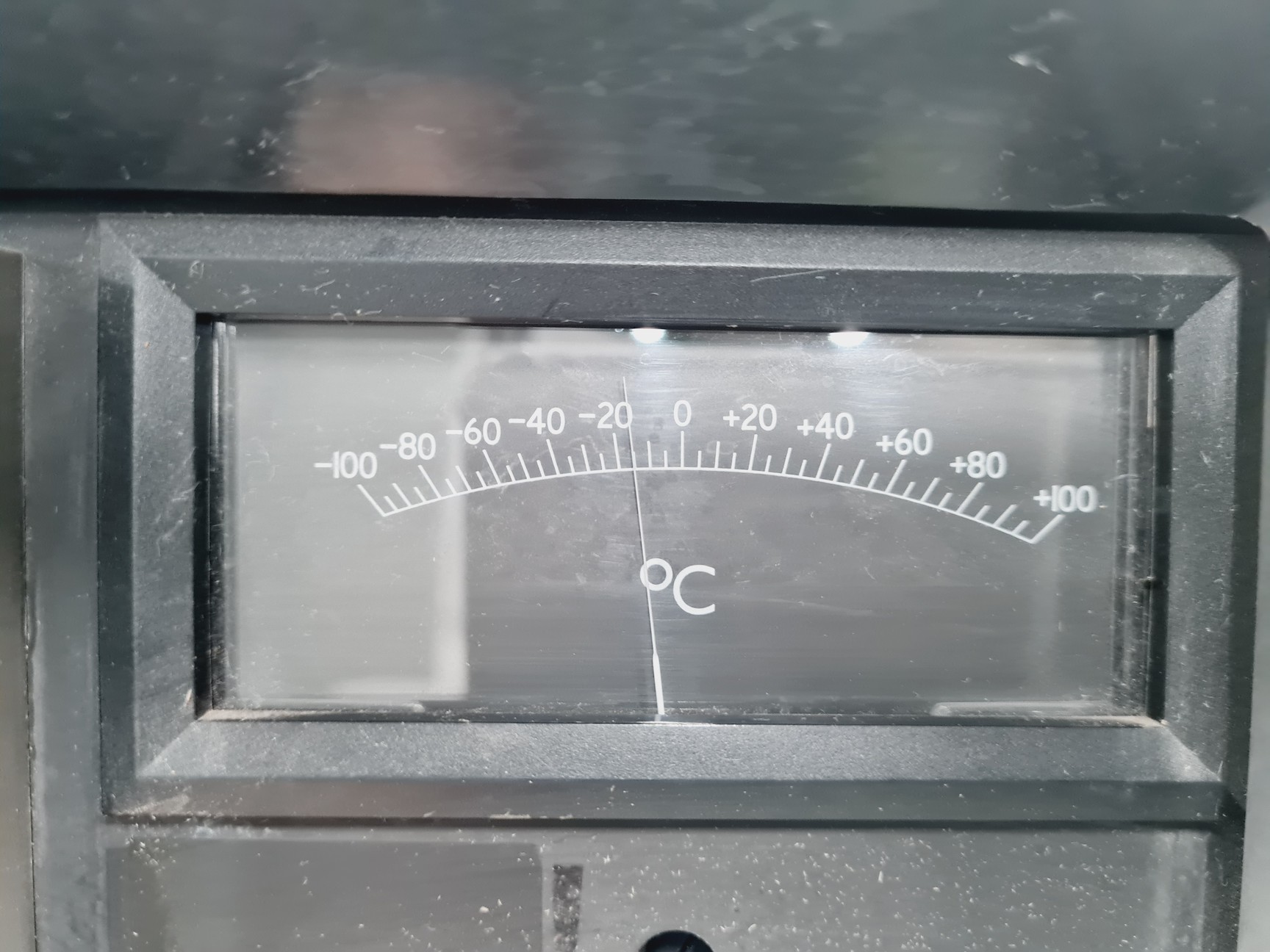 Image of Edwards Freeze Dryer Modulyo K4 with Edwards 12 Vacuum Pump