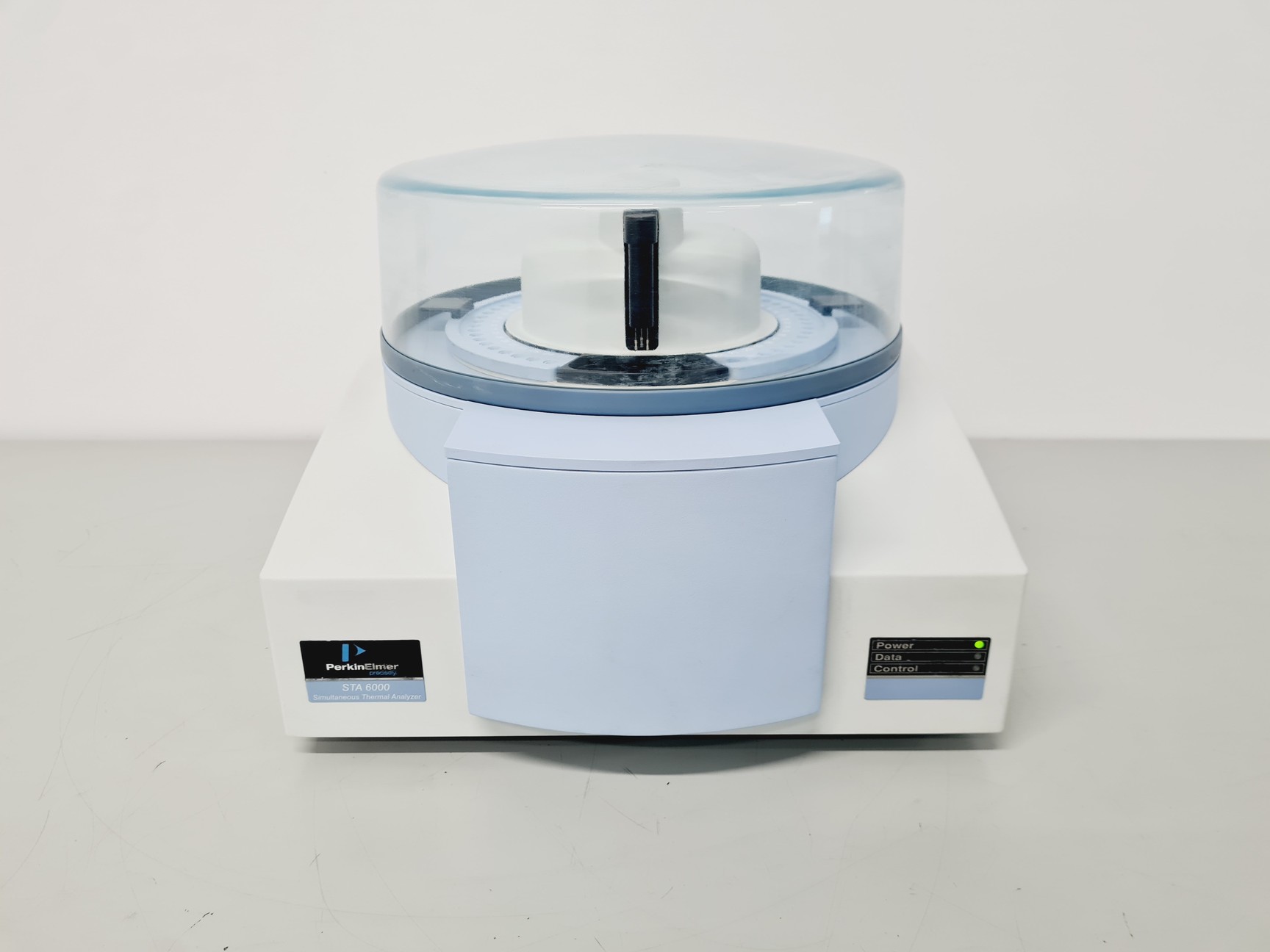 Image of Perkin Elmer STA 6000 Simultaneous Thermal Analyzer