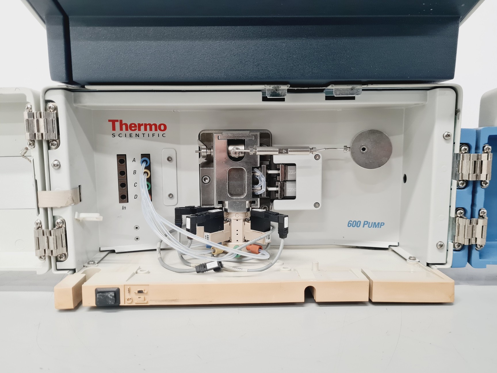 Image of Thermo Scientific Accela 600 Pump