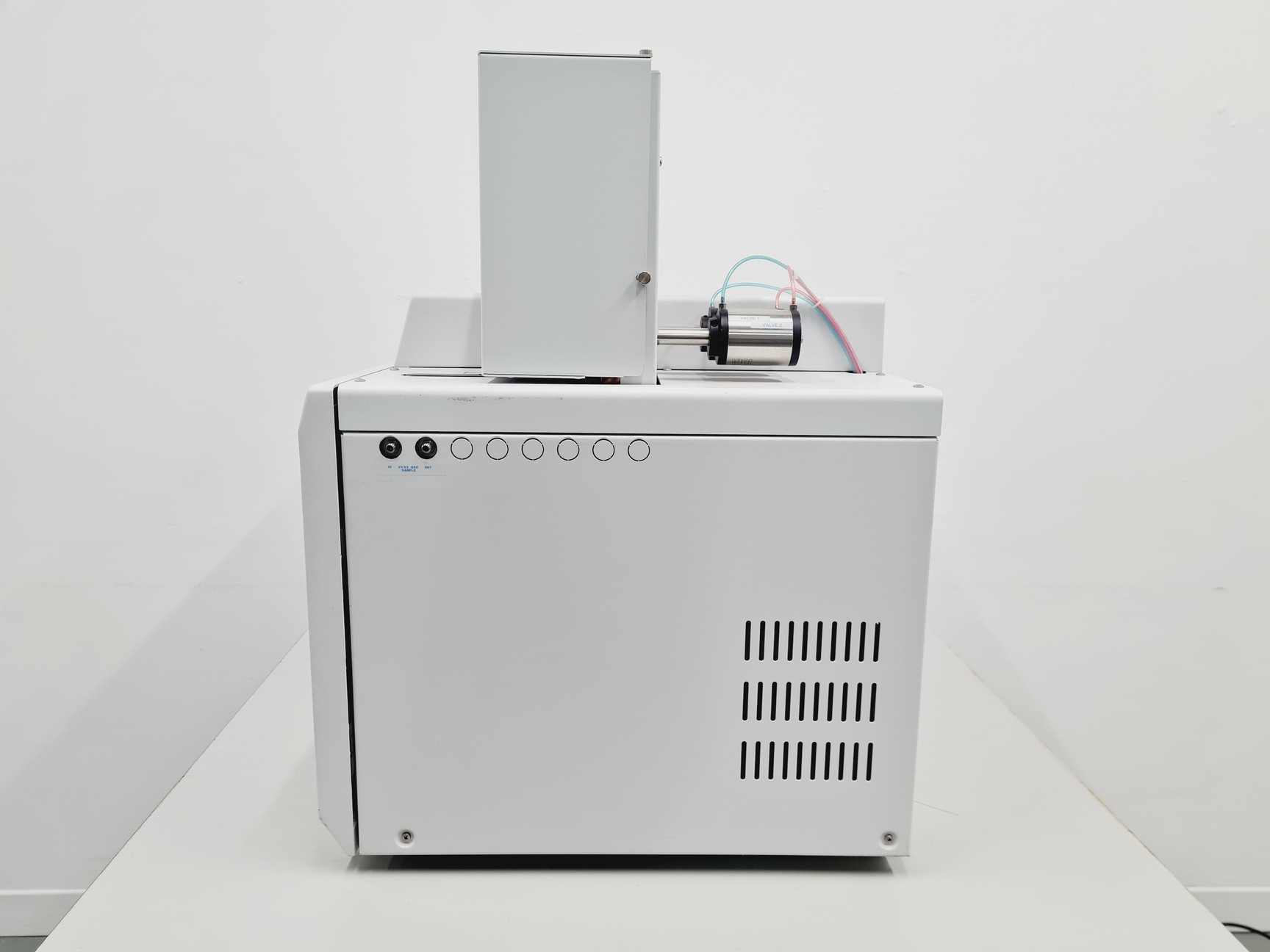Image of Varian CP-3800 Gas Chromatograph 