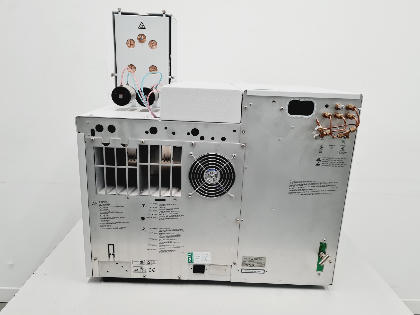 Image of Varian CP-3800 Gas Chromatograph