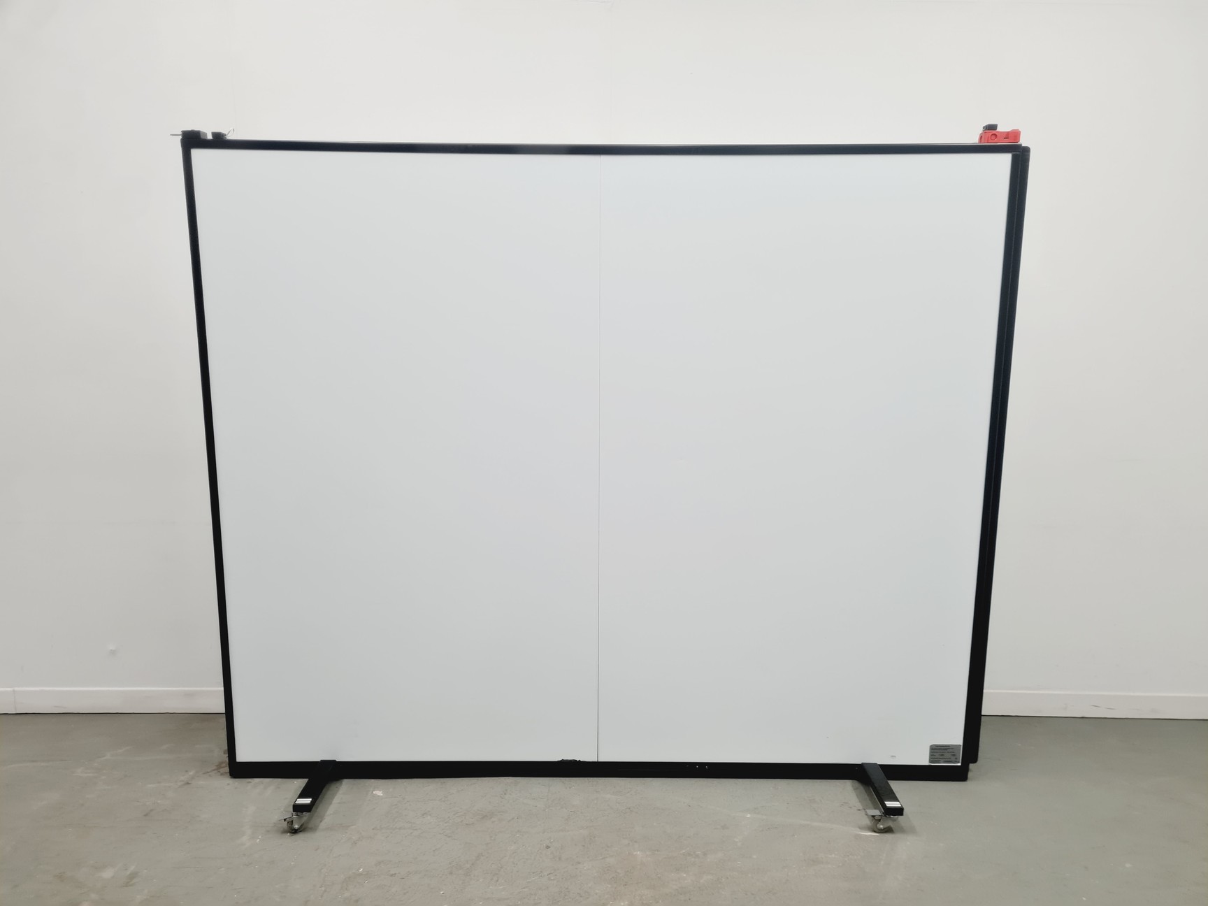 Image of Large Lasermet Heavy Duty Laser Blocking Screen
