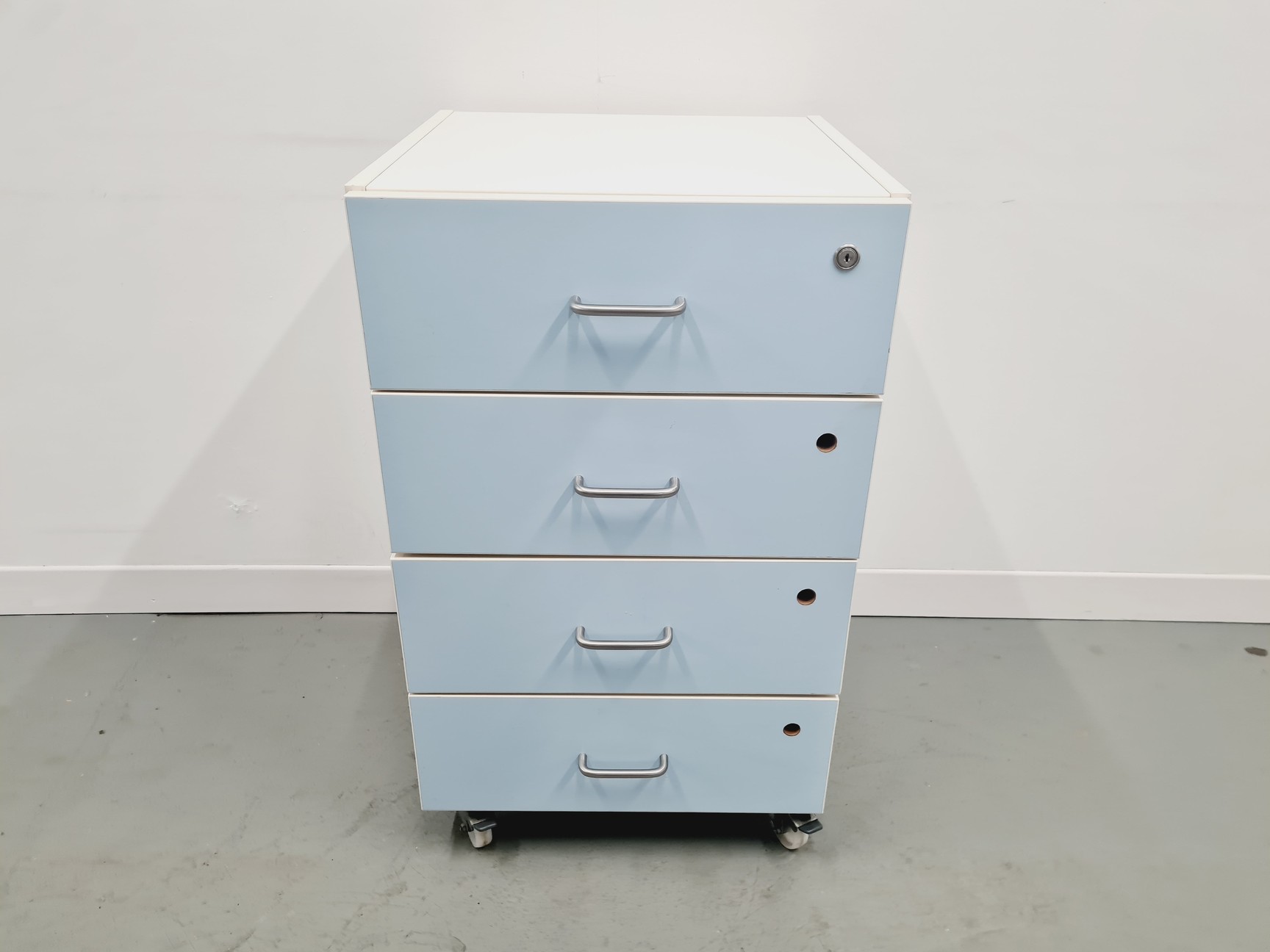 Image of Small cupboard with 4 drawers