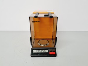 Thumbnail image of Sartorius R 180 D Balance