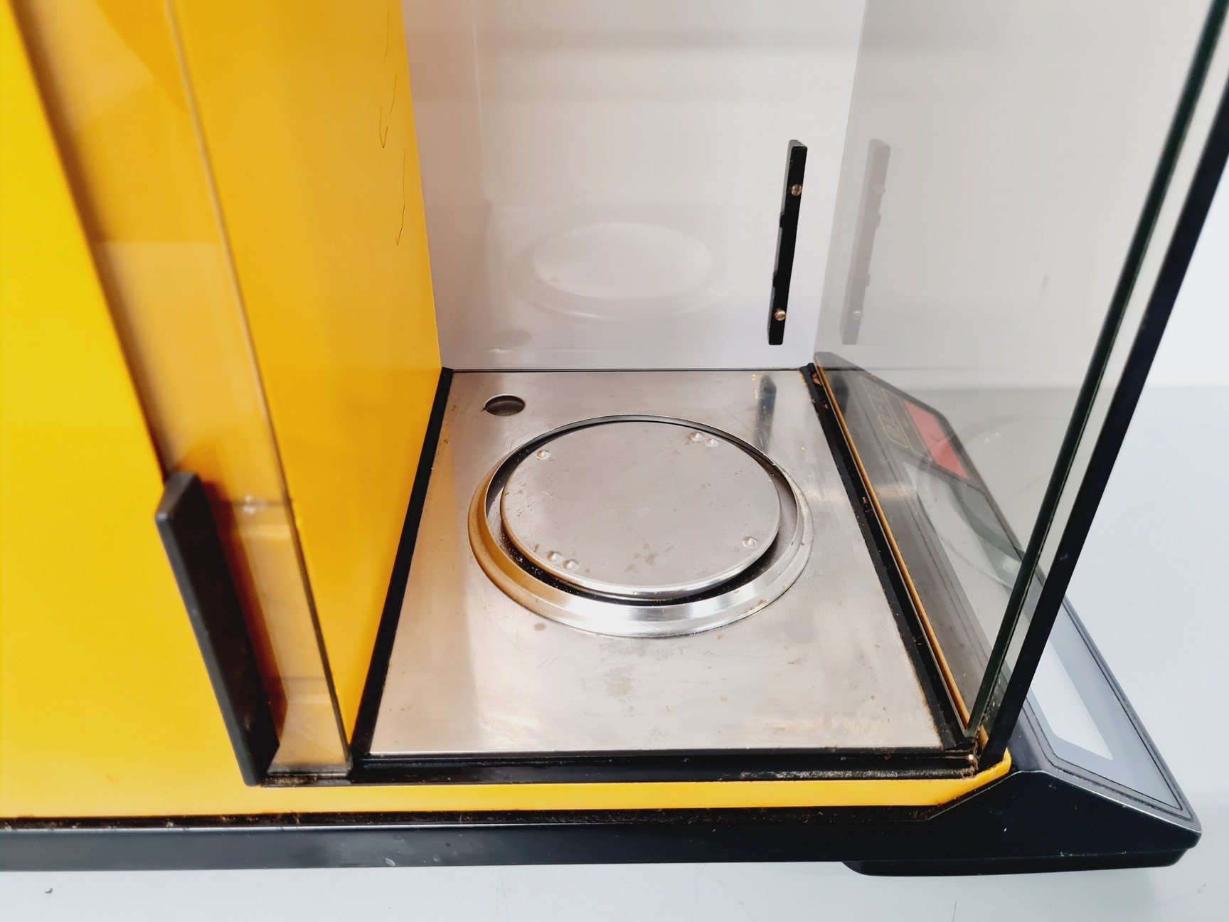 Image of Sartorius R 180 D Balance