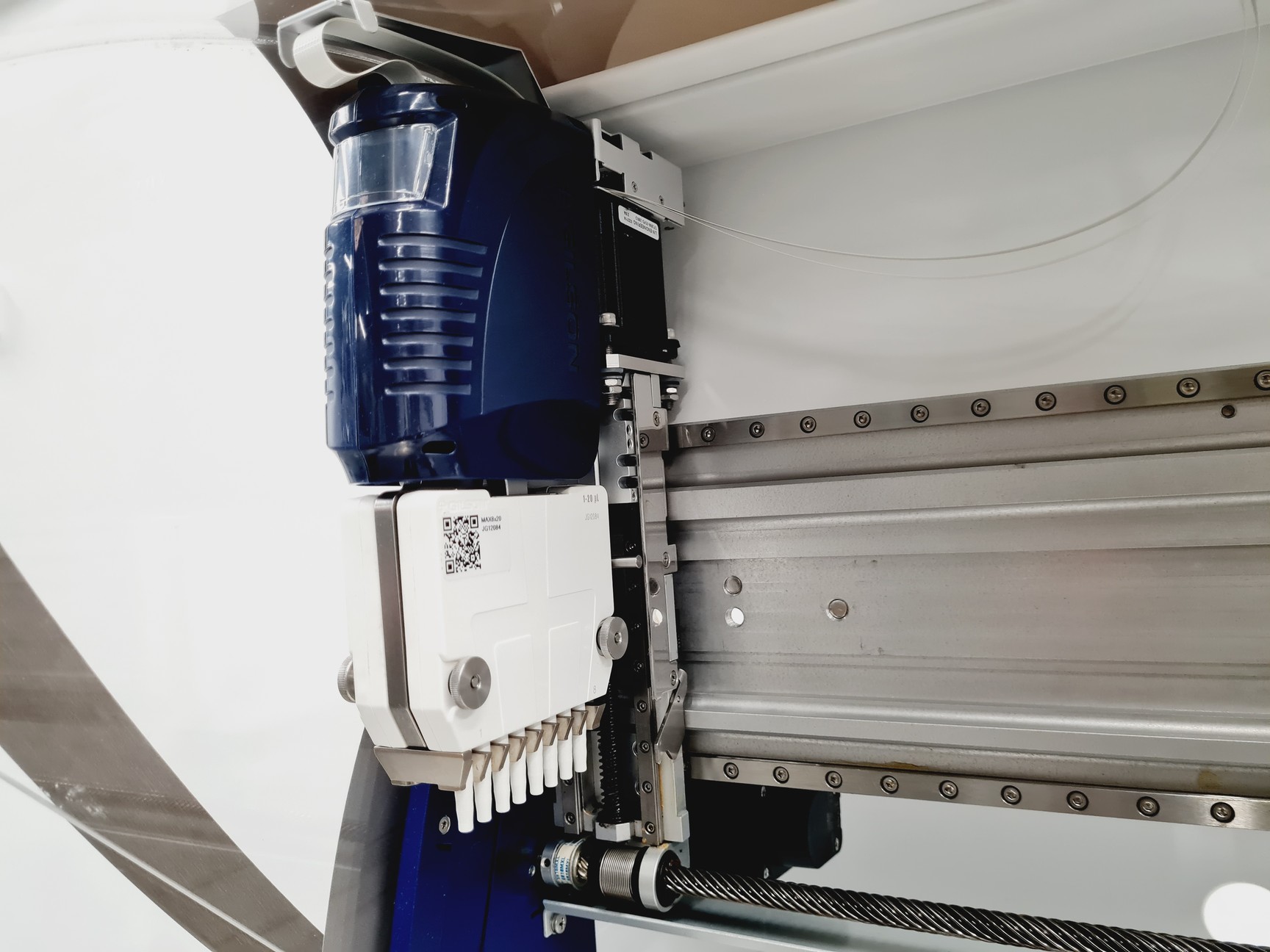 Image of Gilson PipetmaX 268 Liquid Handler Automated Pipetting System